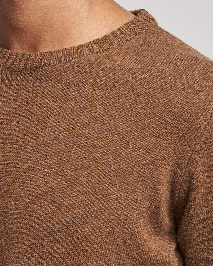 Homme | Pulls Et Tricots | Oscar Jacobson | Emerson Patch Wool Roundneck Brown