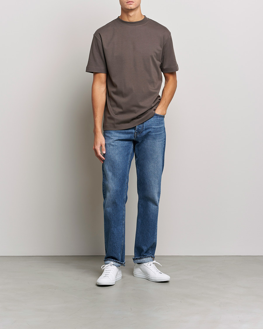 Homme | T-shirts | Sunspel | Brushed Cotton Mock Neck Tee Dark Walnut