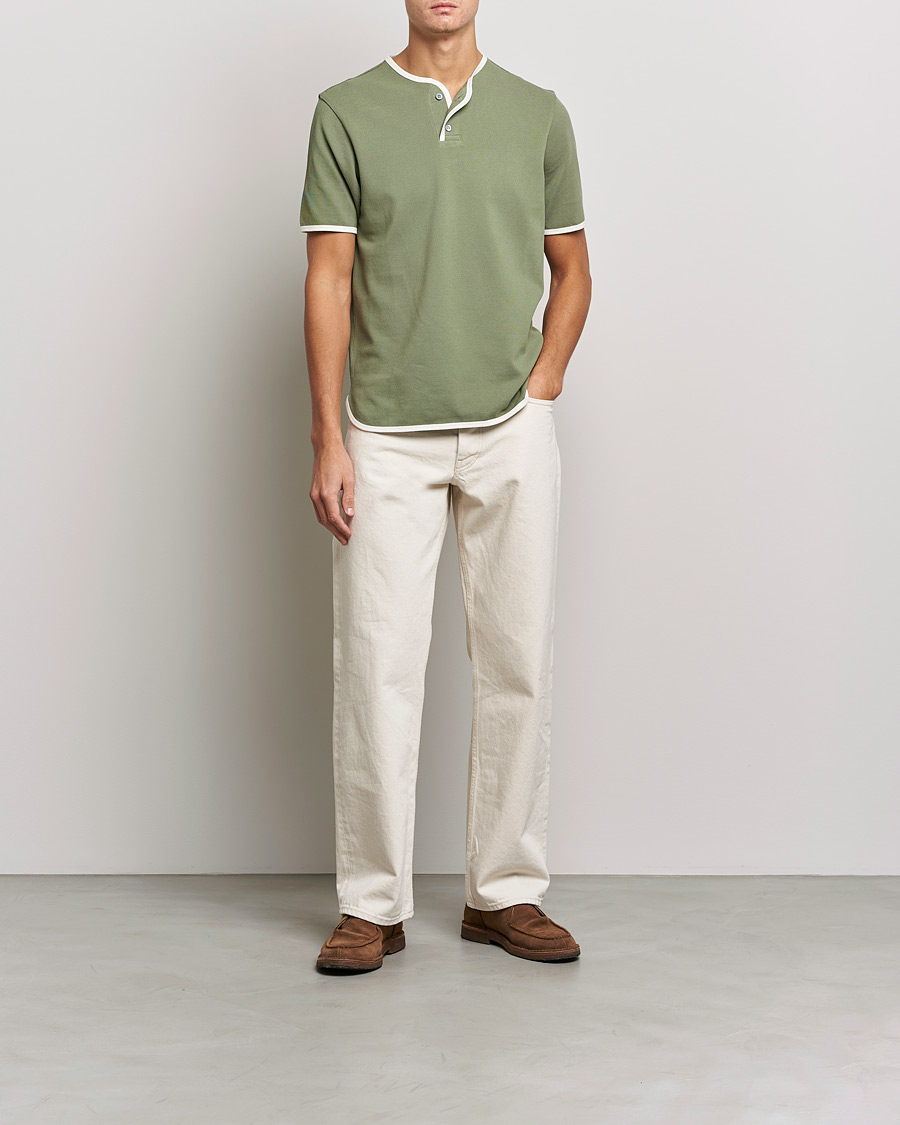 Homme | T-shirts | Sunspel | Paul Weller Heavy Cotton Pique Henley T-Shirt Dark Sage
