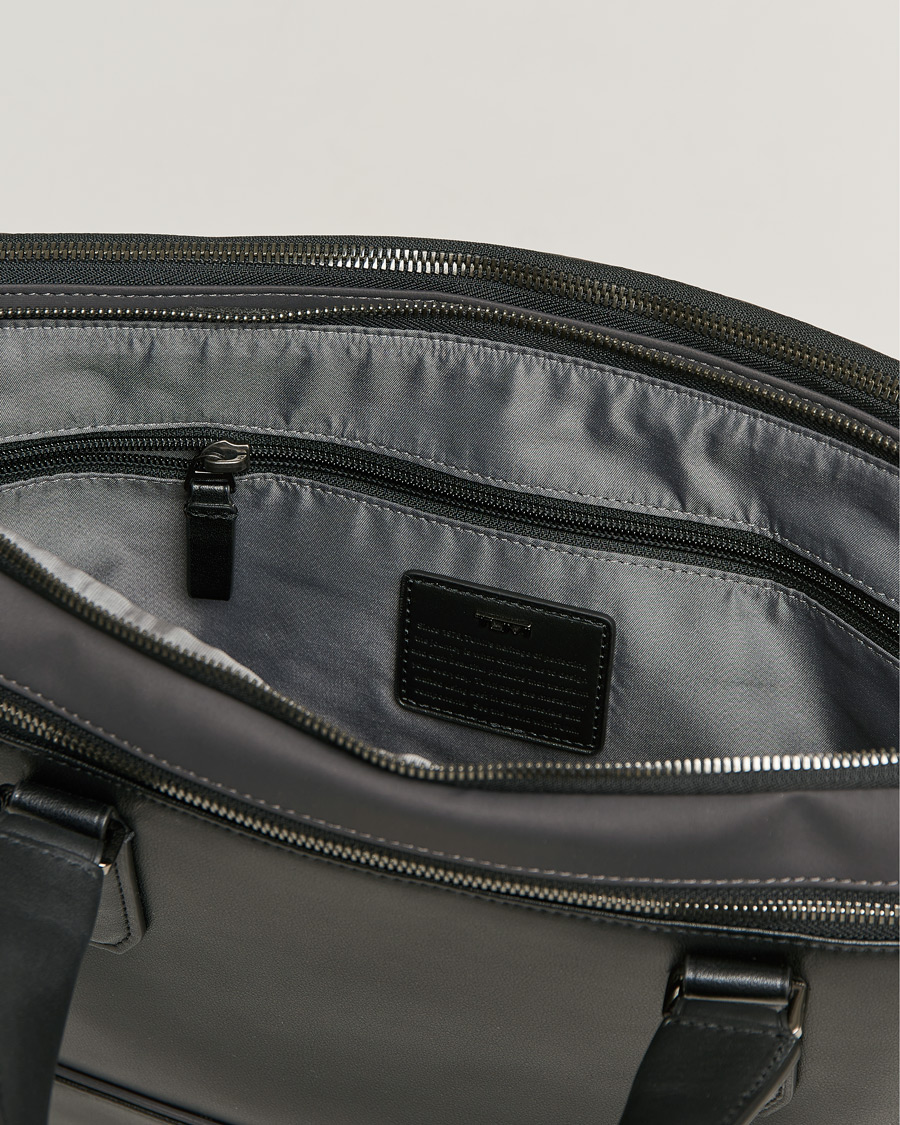 Homme | TUMI Harrison Sycamore Slim Brief Black/Iron | TUMI | Harrison Sycamore Slim Brief Black/Iron