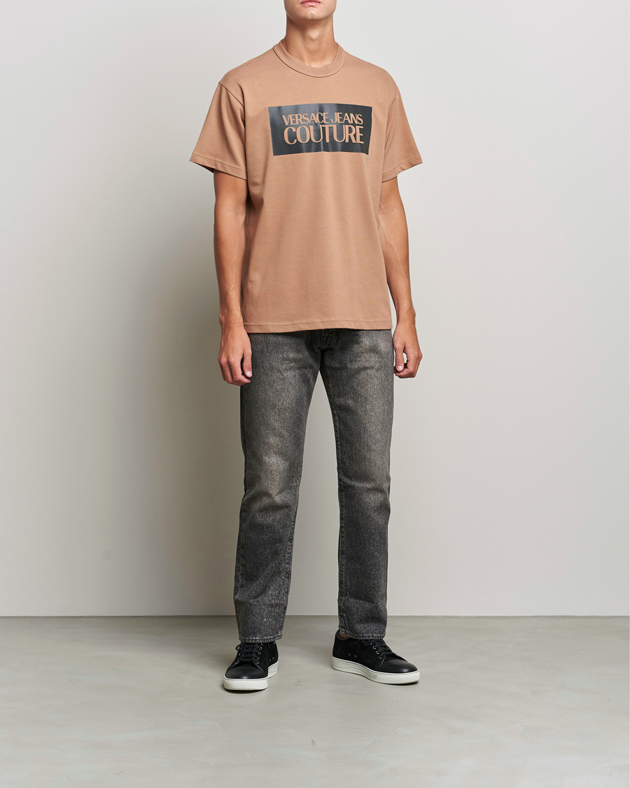 Homme | T-shirts | Versace Jeans Couture | Reflective Logo T-Shirt Sand