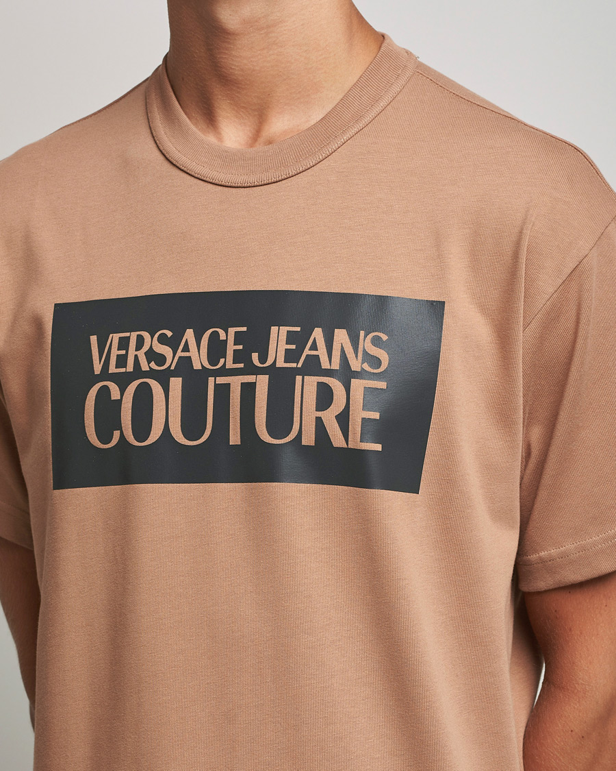 Homme | T-shirts | Versace Jeans Couture | Reflective Logo T-Shirt Sand
