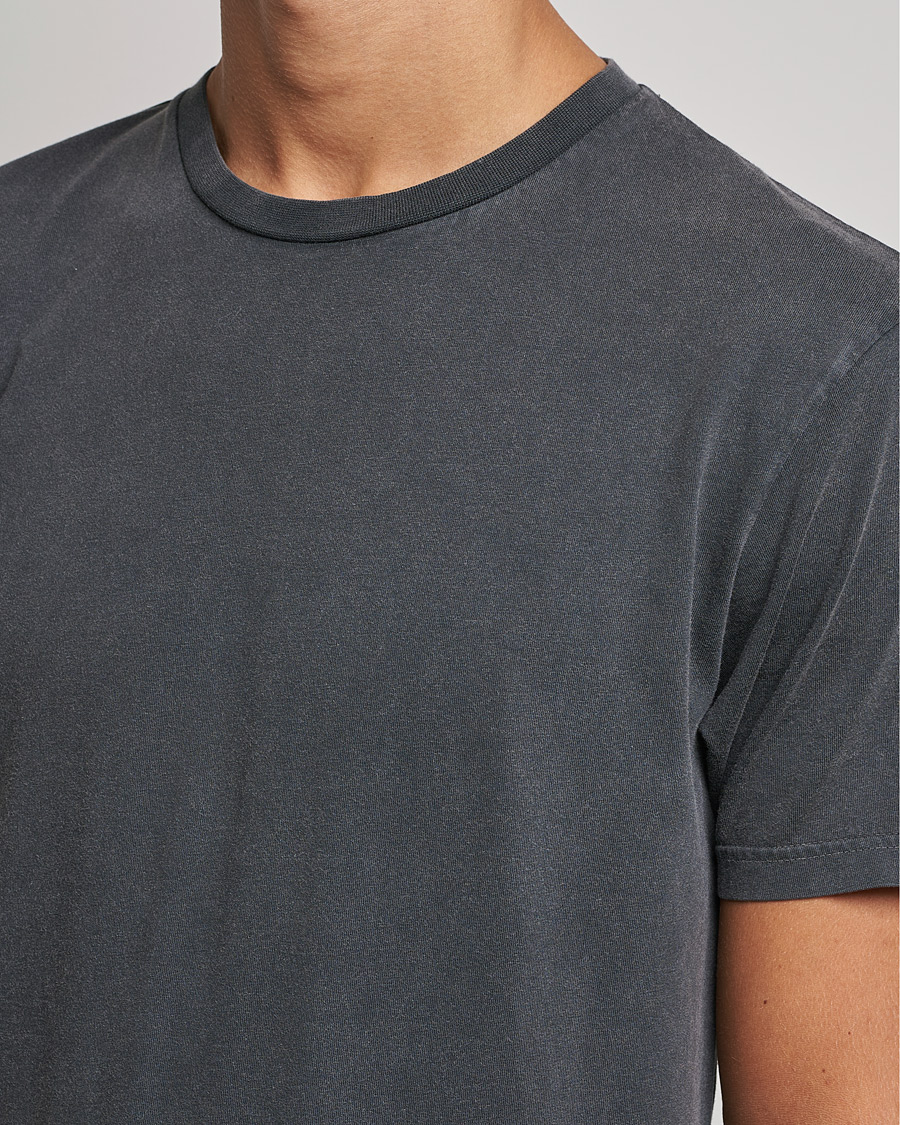 Homme | T-shirts | Colorful Standard | Classic Organic T-Shirt Faded Black