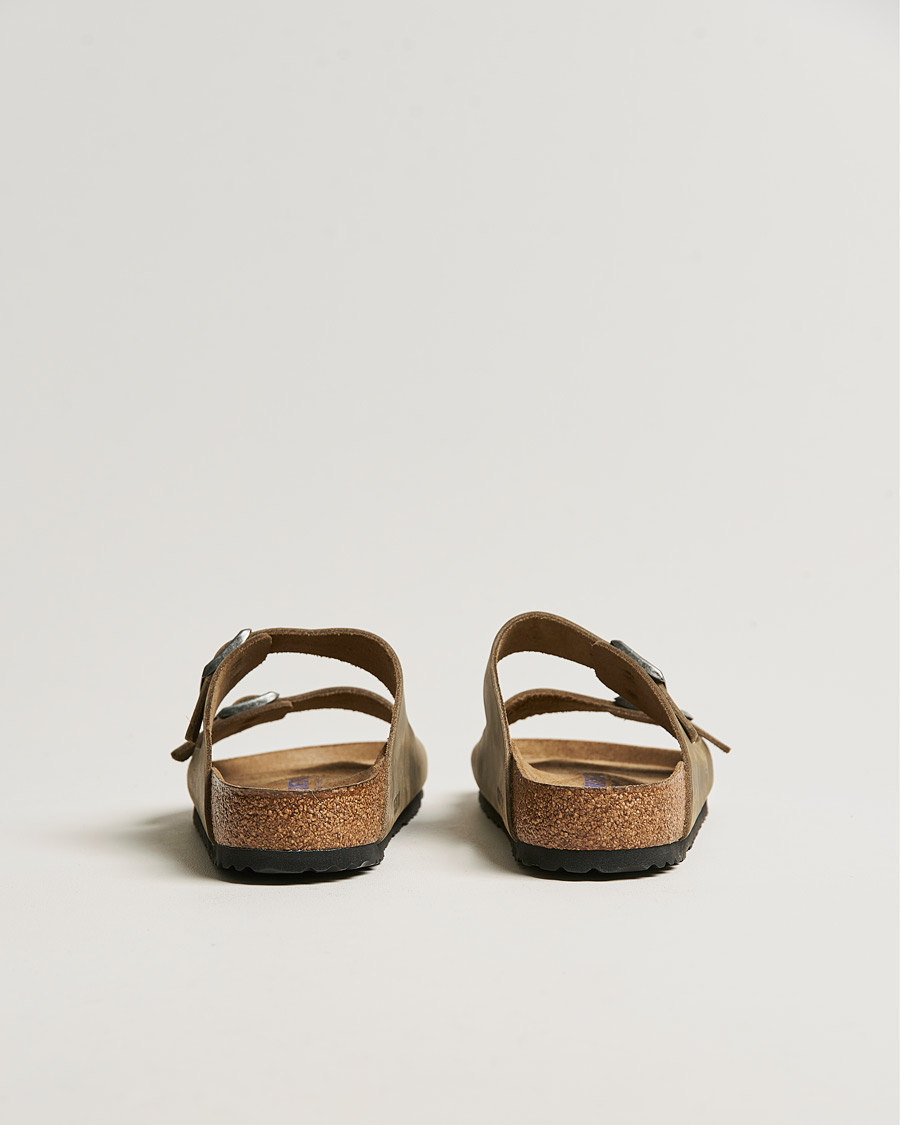 Homme | Sandales Et Mules | BIRKENSTOCK | Arizona Soft Footbed Faded Khaki Oiled Leather