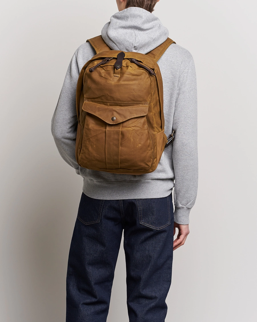 Homme | Sections | Filson | Journeyman Backpack Tan