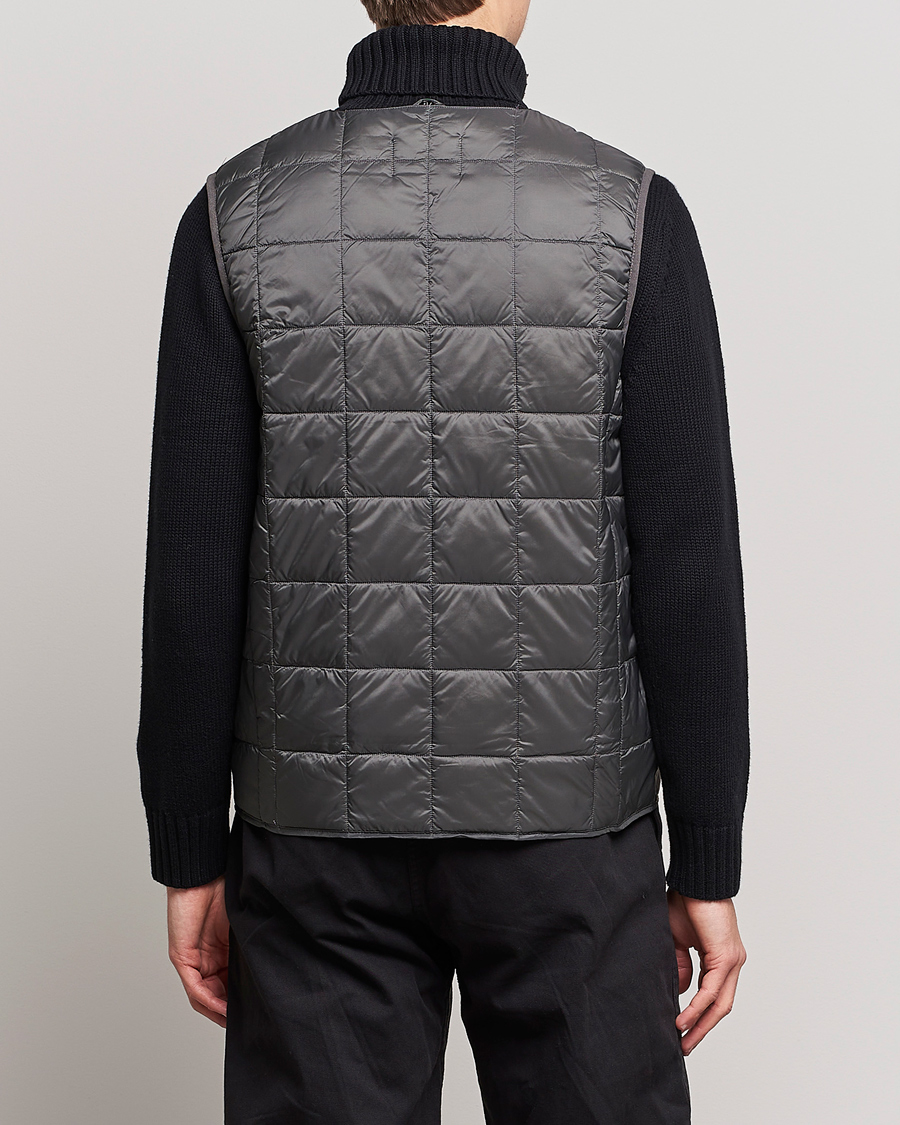 Homme | Manteaux Et Vestes | TAION | V-Neck Lightweight Down Vest Charcoal