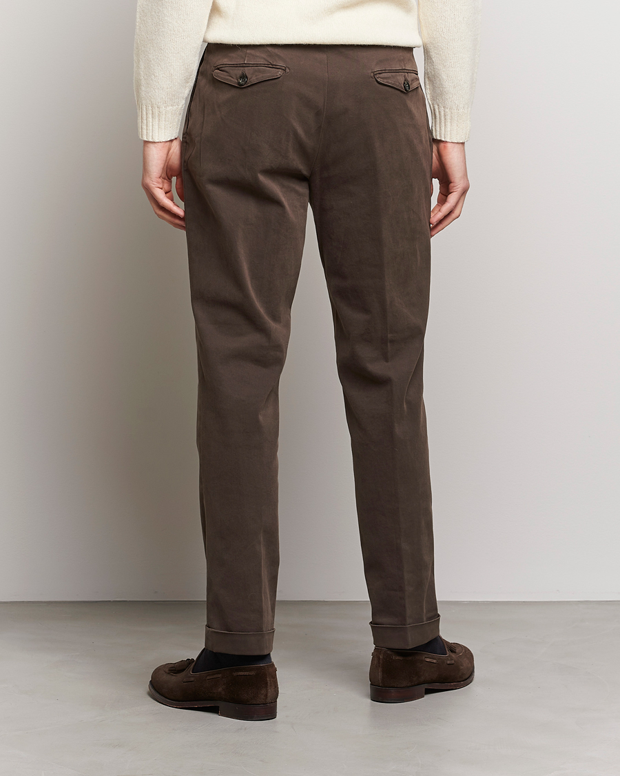 Homme | Pantalons | Briglia 1949 | Easy Fit Pleated Cotton Stretch Chino Coffe Brown