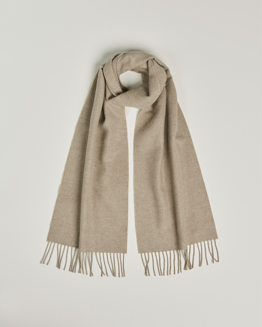 Homme | Begg & Co Vier Lambswool/Cashmere Solid Scarf Mushroom | Begg & Co | Vier Lambswool/Cashmere Solid Scarf Mushroom