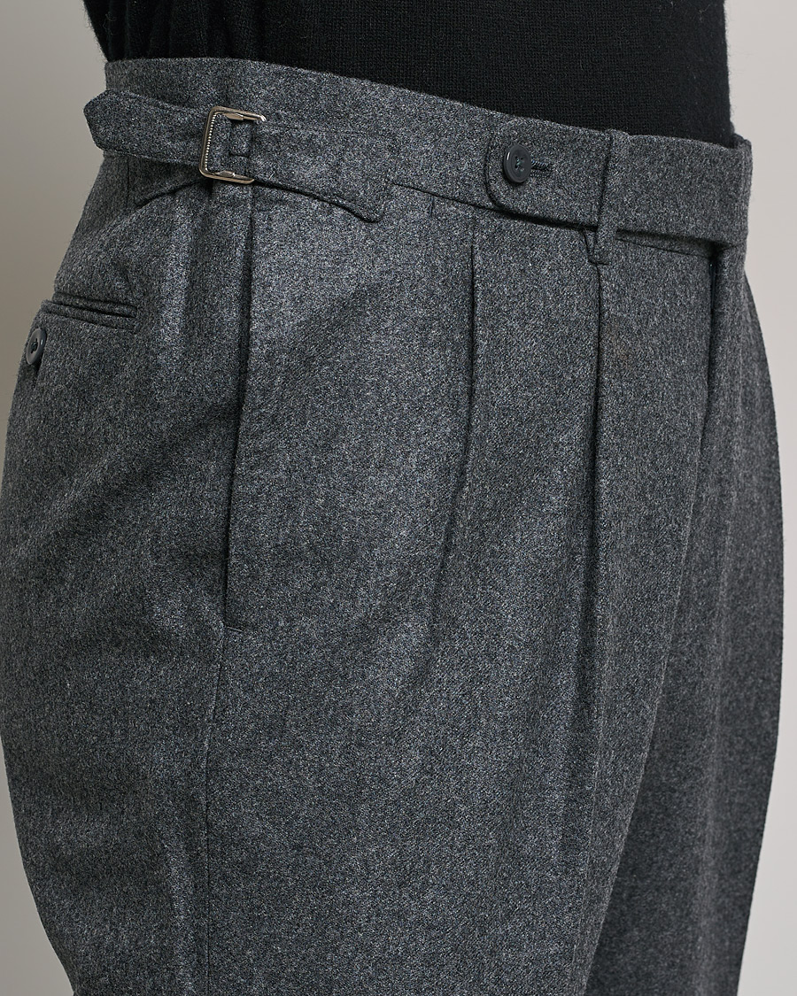 Homme | Pantalons | Beams F | Pleated Flannel Trousers Dark Grey