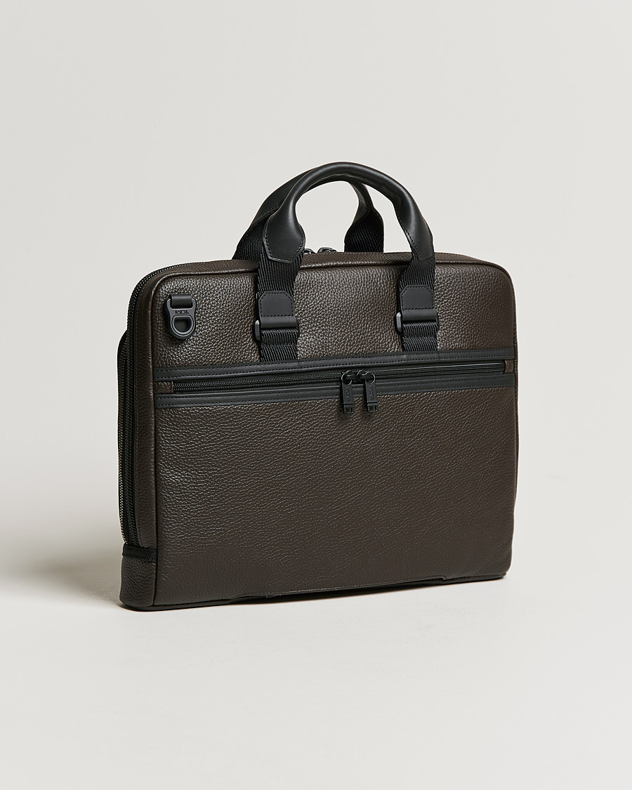Homme | TUMI Alpha Bravo Acadamy Leather Brief Dark Brown | TUMI | Alpha Bravo Acadamy Leather Brief Dark Brown