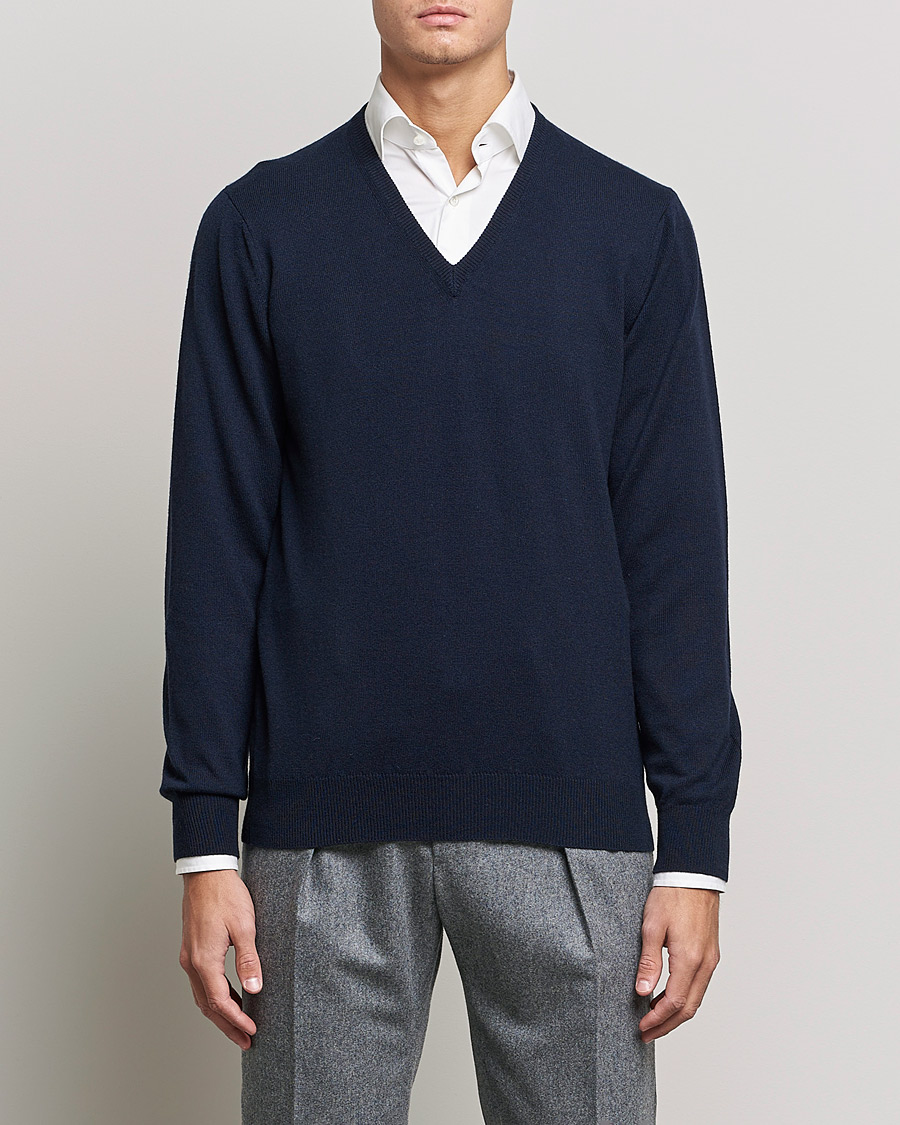 Homme | Italian Department | Piacenza Cashmere | Cashmere V Neck Sweater Navy