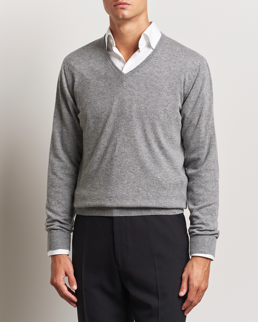 Homme | Pulls Et Tricots | Piacenza Cashmere | Cashmere V Neck Sweater Light Grey