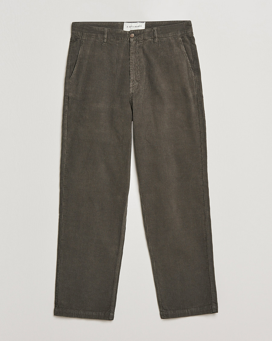 Homme | Pantalons | A Day's March | Redwood Corduroy Trousers Olive