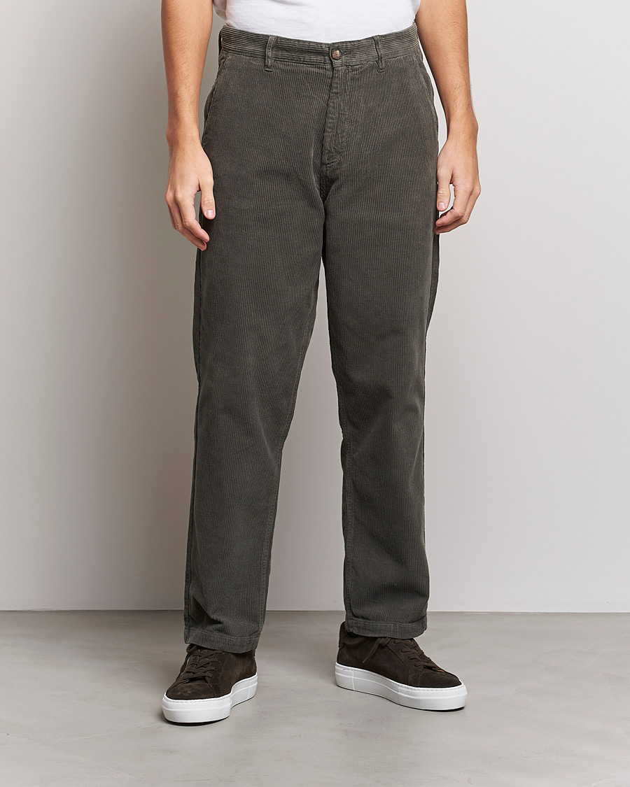 Homme | Pantalons | A Day's March | Redwood Corduroy Trousers Olive