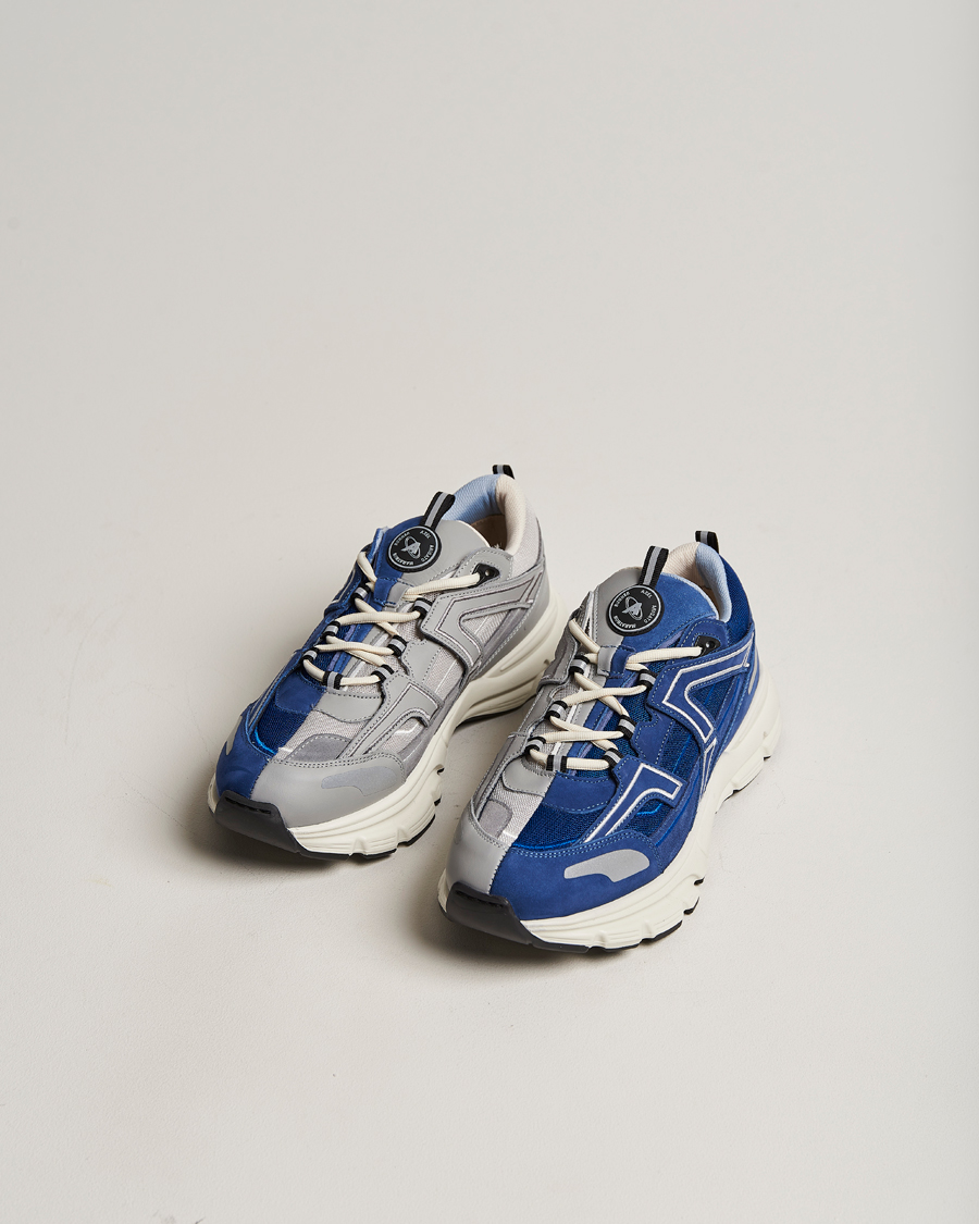 Homme | Axel Arigato Marathon R-Trail 50/50 Sneaker Blue/Grey | Axel Arigato | Marathon R-Trail 50/50 Sneaker Blue/Grey
