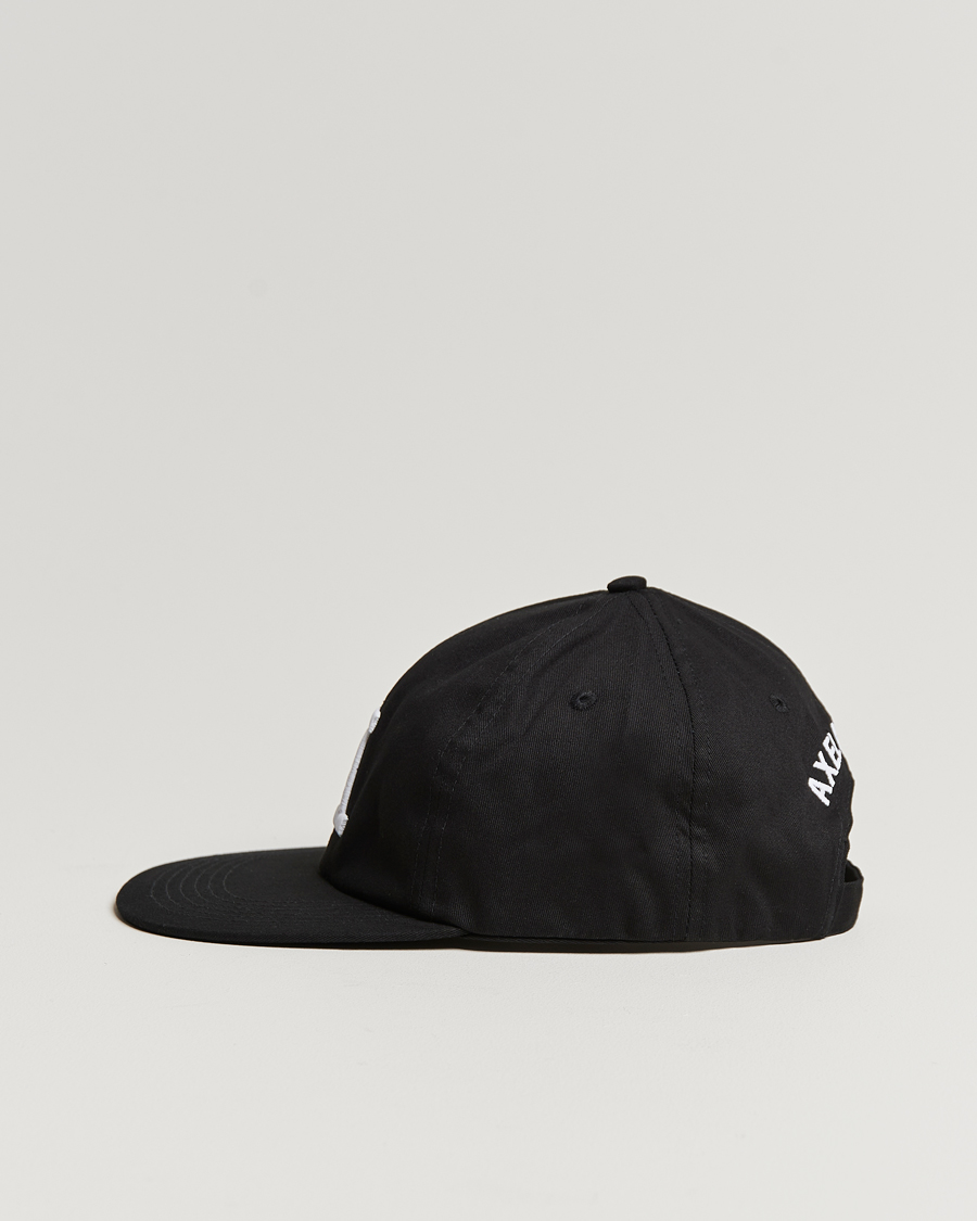 Homme | Axel Arigato Varsity A Flat Cap Black | Axel Arigato | Varsity A Flat Cap Black