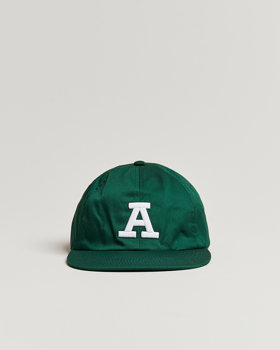 Homme | Axel Arigato Varsity A Flat Cap College Green | Axel Arigato | Varsity A Flat Cap College Green
