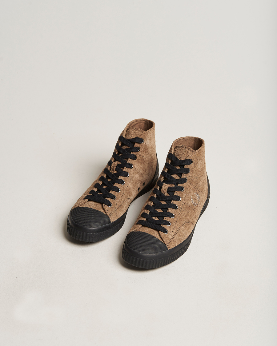 Homme | Fred Perry Huges Mid Suede Sneaker Bark | Fred Perry | Huges Mid Suede Sneaker Bark