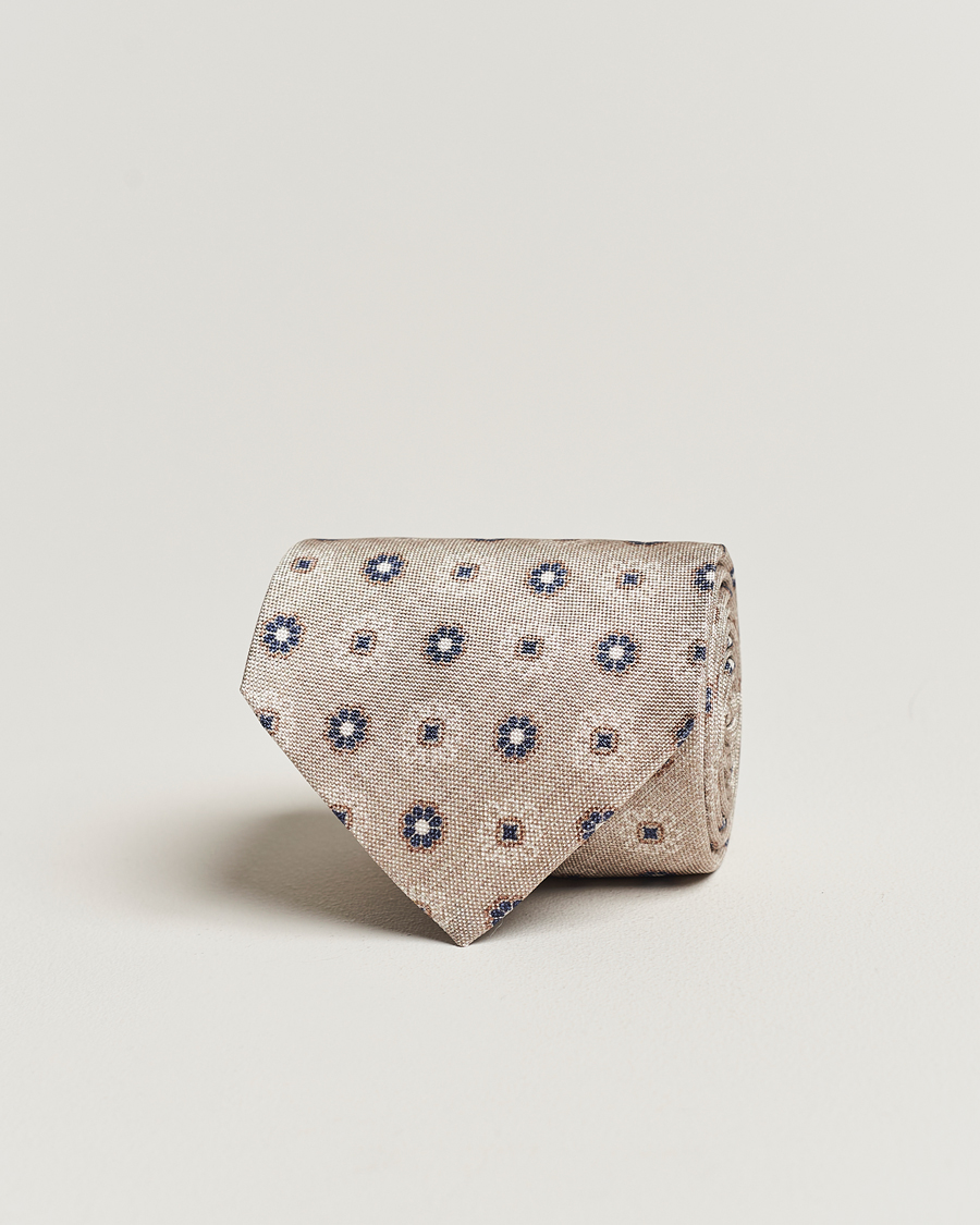 Homme | Amanda Christensen Silk Oxford Printed Flower 8cm Tie Cream | Amanda Christensen | Silk Oxford Printed Flower 8cm Tie Cream