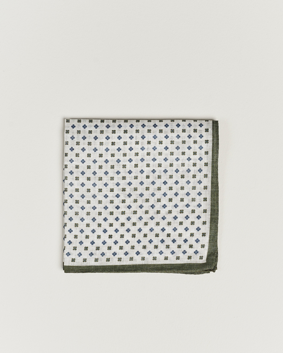Homme | Amanda Christensen Linen Paspoal Printed Flower Pocket Square White/Green | Amanda Christensen | Linen Paspoal Printed Flower Pocket Square White/Green