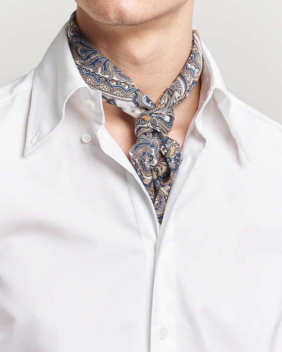 Homme | Amanda Christensen Cotton Voilé Printed Large Paisley Bandana White | Amanda Christensen | Cotton Voilé Printed Large Paisley Bandana White