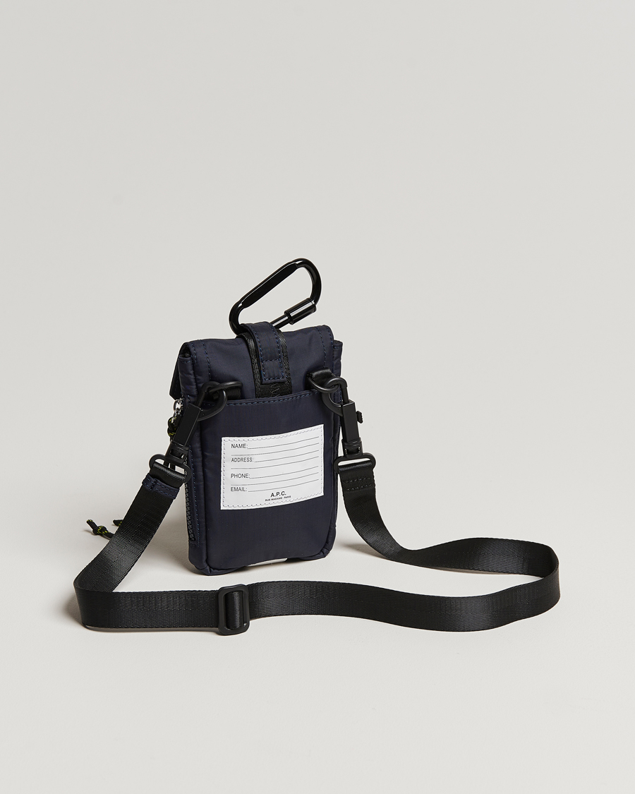 Homme | A.P.C. Trek Crossbody Pouch Dark Navy | A.P.C. | Trek Crossbody Pouch Dark Navy