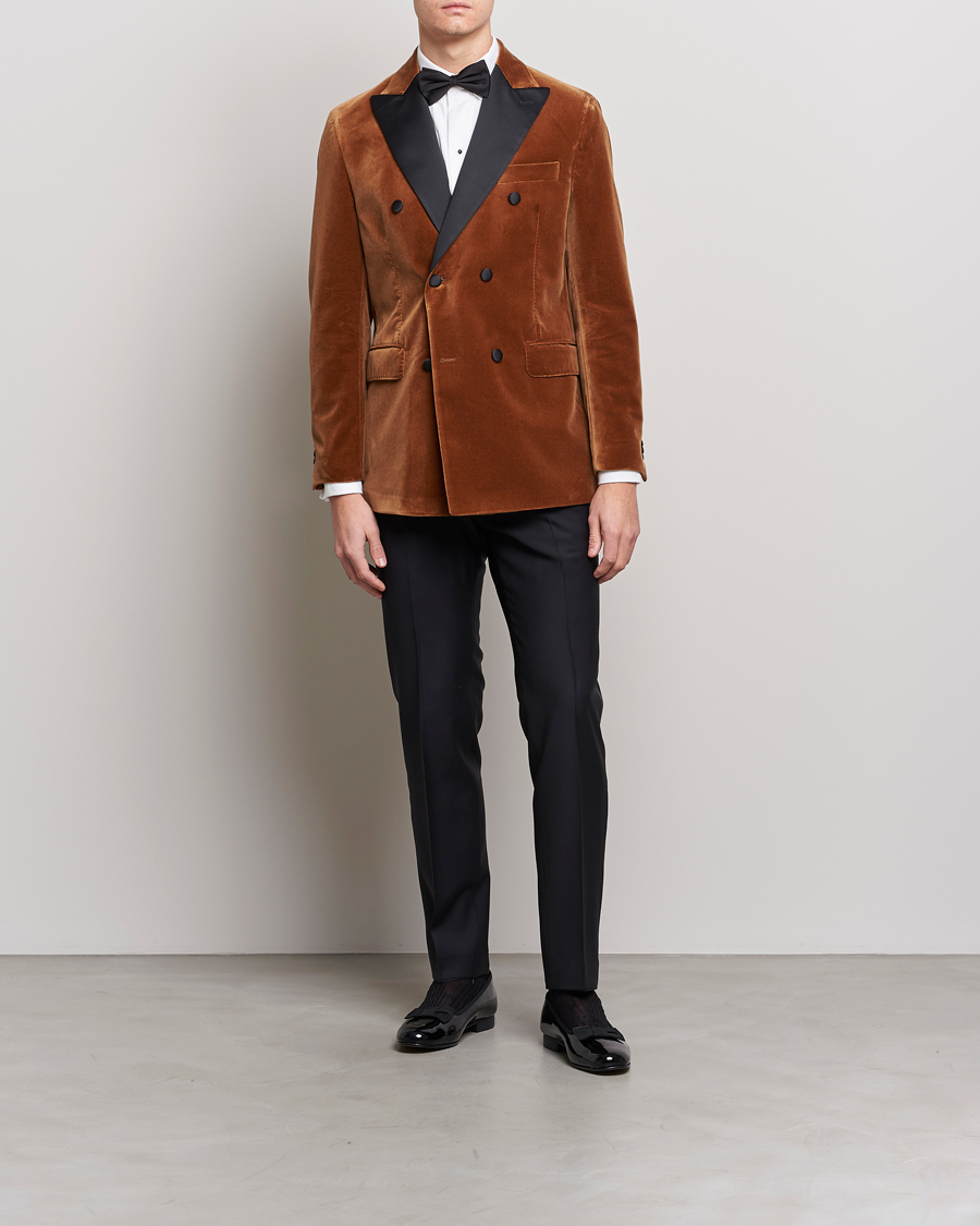 Homme | Blazers | Oscar Jacobson | Farris Tuxedo Velvet DB Blazer Brown