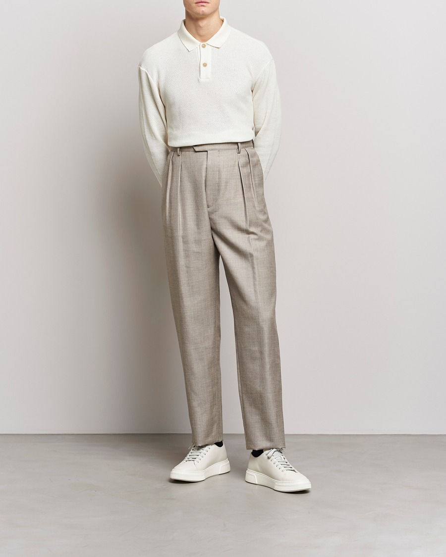 Homme | Pantalons | Giorgio Armani | Pleated Wool Trousers Light Grey