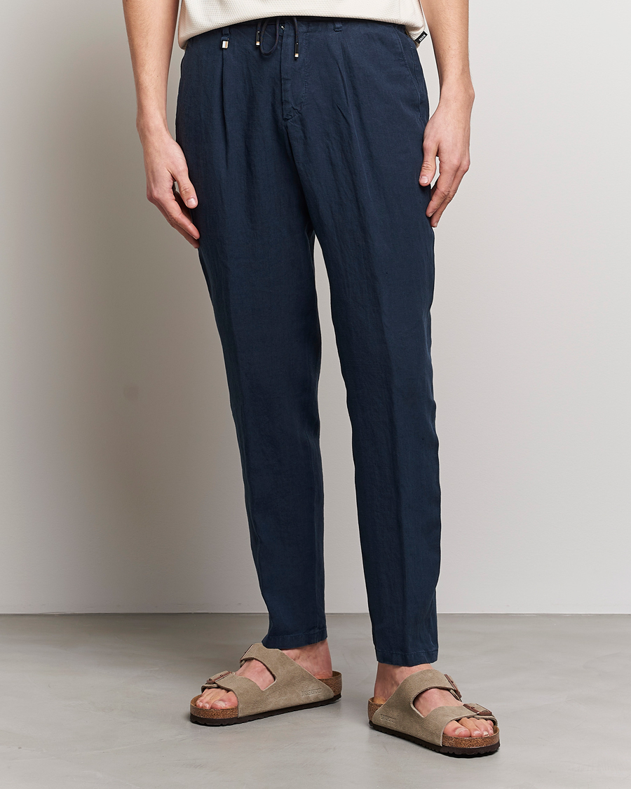 Homme | Pantalons | BOSS BLACK | Genius Pleated Linen Drawstring Trousers Dark Blue