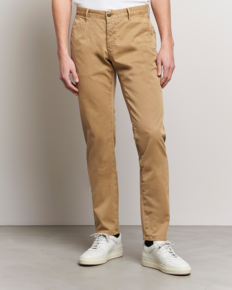 Homme | Pantalons | Incotex | Slim Fit Garment Dyed Slacks Khaki
