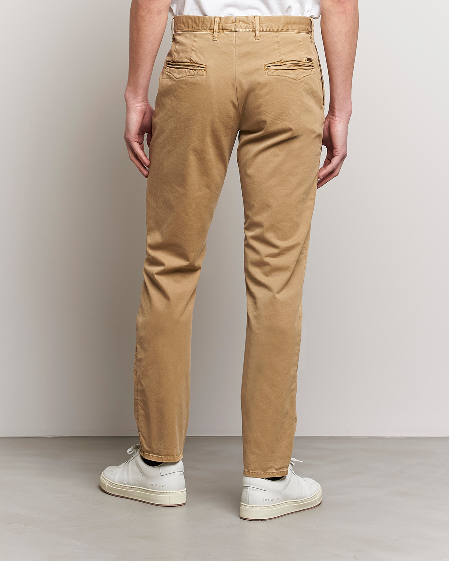 Homme | Pantalons | Incotex | Slim Fit Garment Dyed Slacks Khaki
