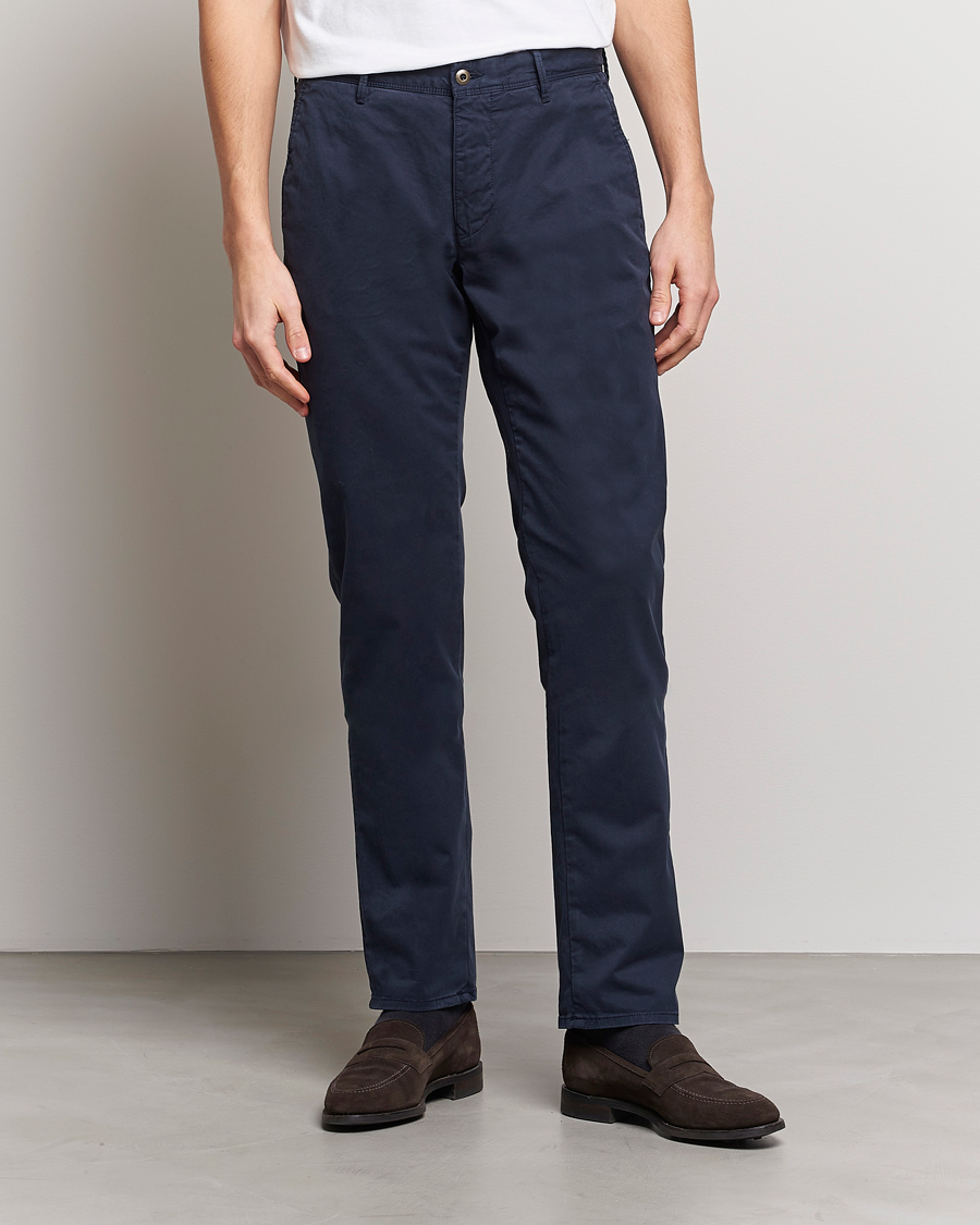 Homme | Pantalons | Incotex | Slim Fit Garment Dyed Slacks Navy