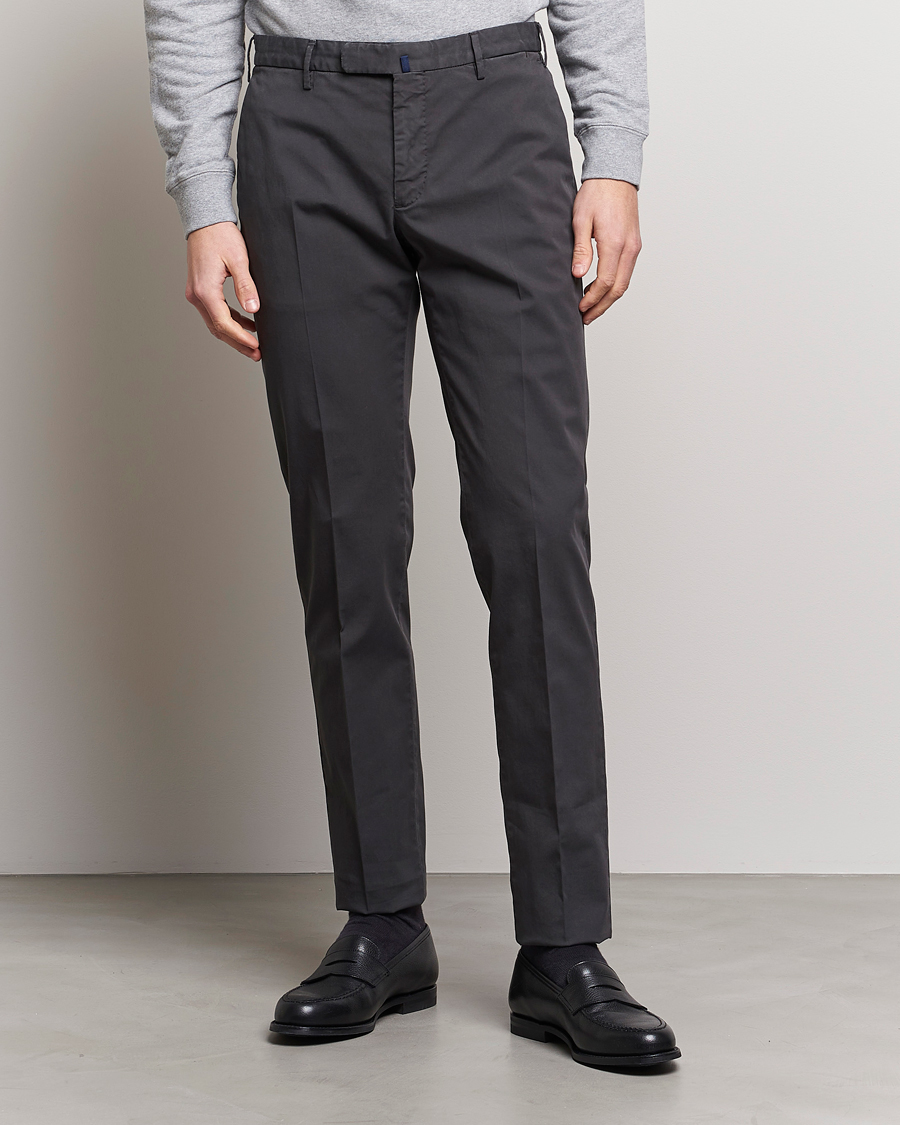 Homme | Pantalons | Incotex | Slim Fit Comfort Chinos Charcoal