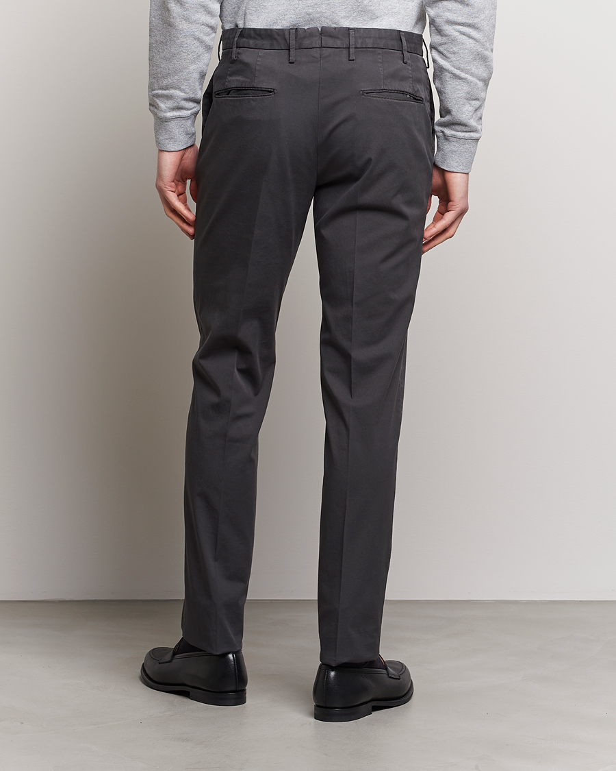 Homme | Pantalons | Incotex | Slim Fit Comfort Chinos Charcoal