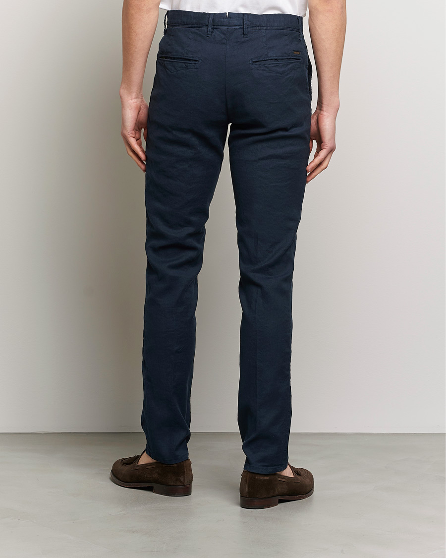 Homme | Pantalons | Incotex | Slim Fit Cotton/Linen Slacks Navy