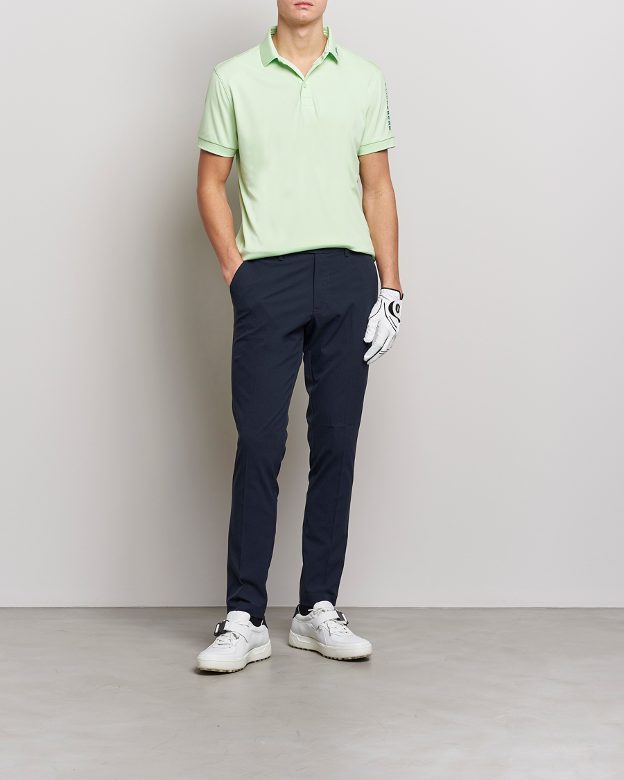 Homme | Polos | J.Lindeberg | Tour Tech Regular Fit Polo Patina Green