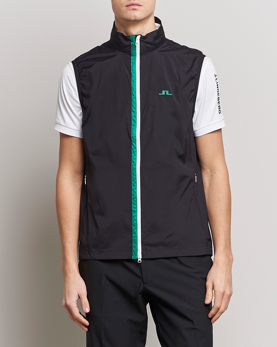 Homme | Gilets | J.Lindeberg | Ash Light Packable Vest Rain Forest
