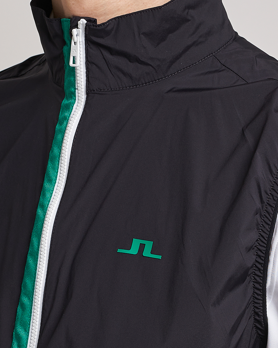 Homme | Gilets | J.Lindeberg | Ash Light Packable Vest Rain Forest