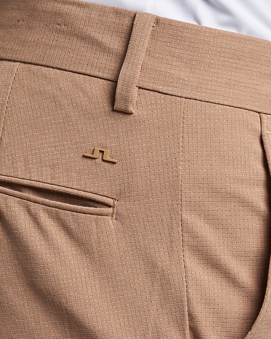 Homme | Pantalons | J.Lindeberg | Vent Golf Trousers Tiger Brown