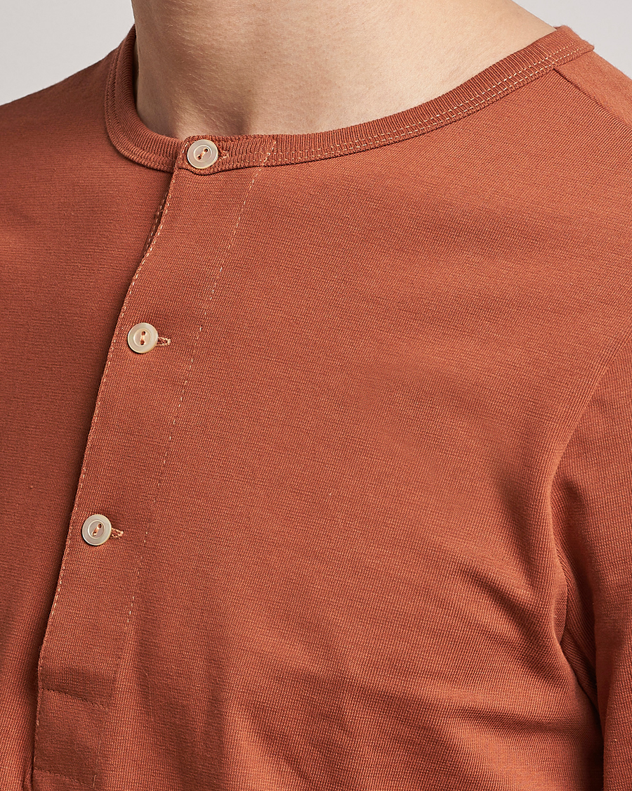 Homme | Pulls Et Tricots | Merz b. Schwanen | Classic Organic Cotton Henley Sweater Sierra Red