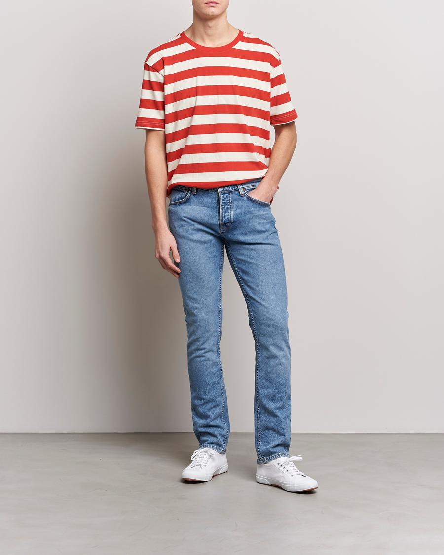 Homme | T-shirts | Nudie Jeans | Uno Blockstripe Crew Neck T-Shirt Off White/Red