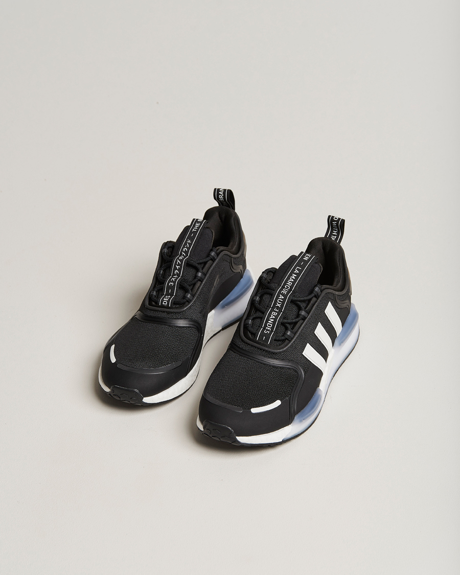 Homme | adidas Originals NMD V3 Sneaker Black/White | adidas Originals | NMD V3 Sneaker Black/White