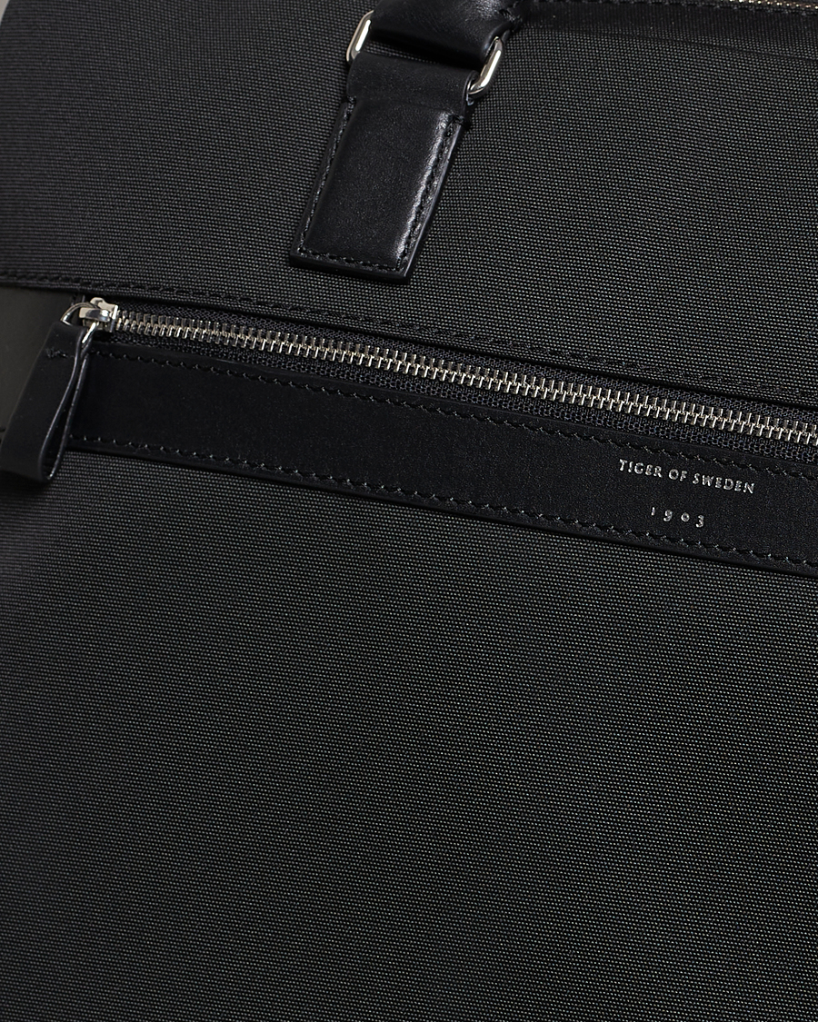 Homme | Tiger of Sweden Bays Recycled Polyester Computer Bag Black | Tiger of Sweden | Bays Recycled Polyester Computer Bag Black