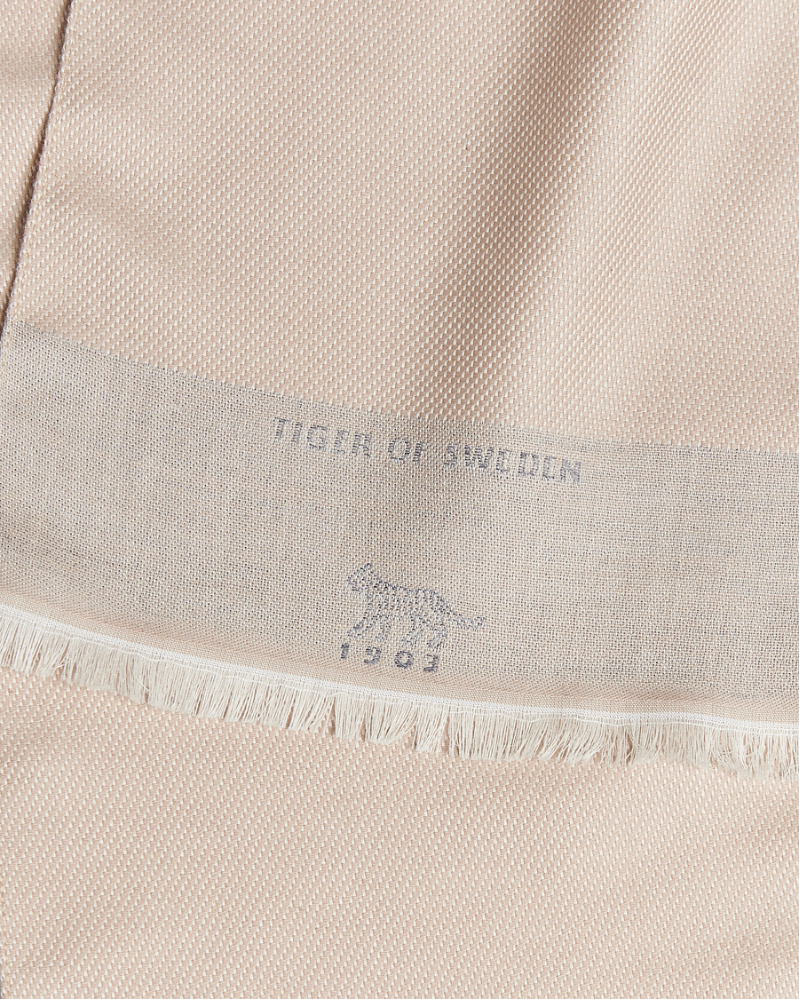 Homme | Tiger of Sweden Salvor Wool Silk Scarf Dark Sand | Tiger of Sweden | Salvor Wool Silk Scarf Dark Sand
