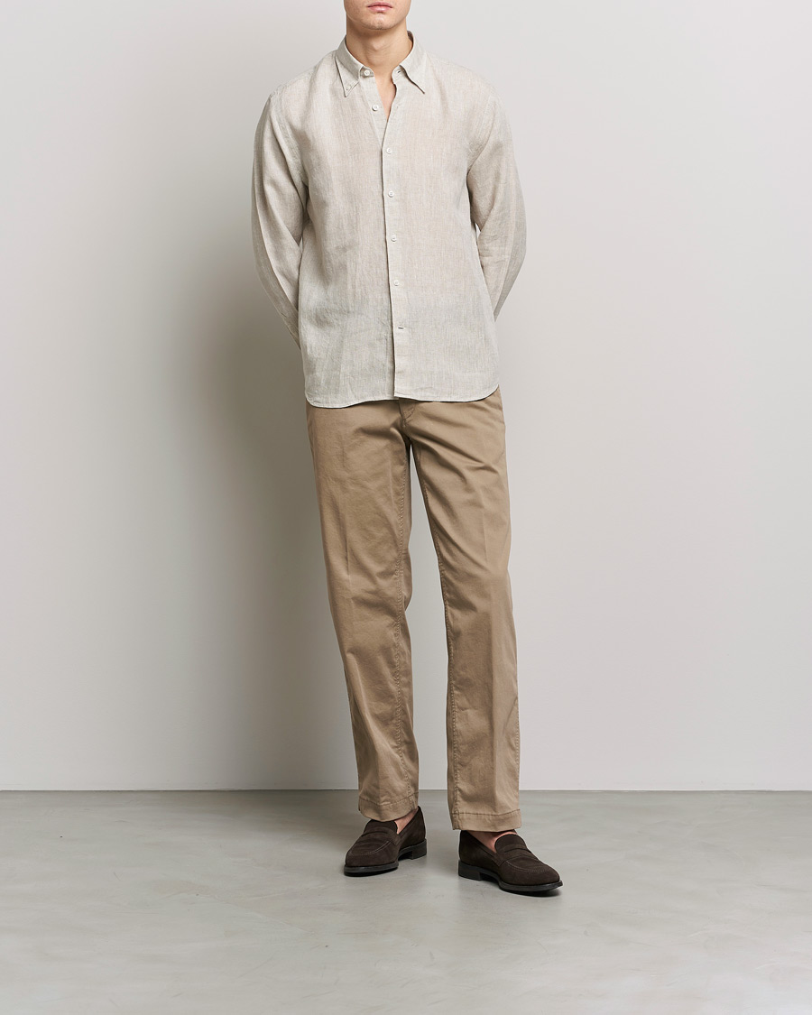 Homme | Chemises | Oscar Jacobson | Regular Fit Button Down Linen Shirt Beige