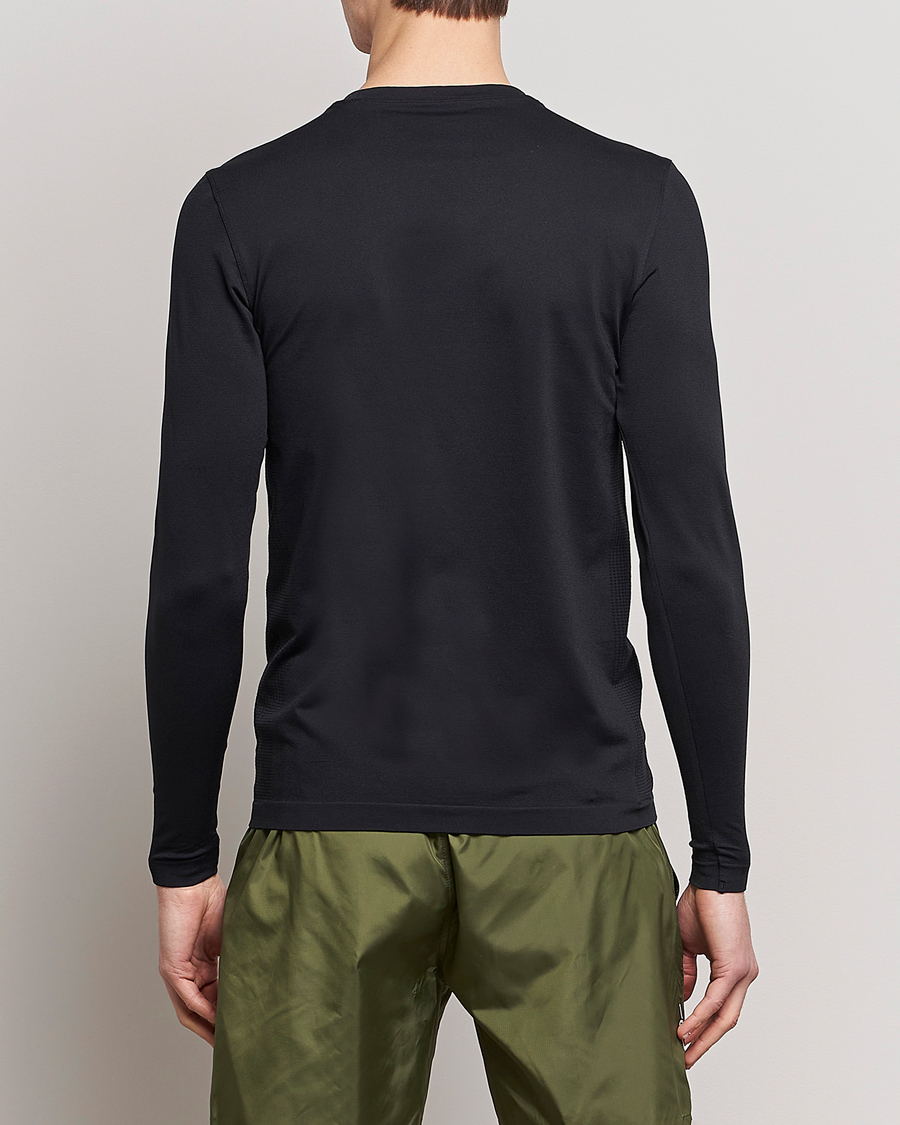 Homme | T-shirts | Polo Ralph Lauren | Performance Seamless Long Sleeve Tee Polo Black