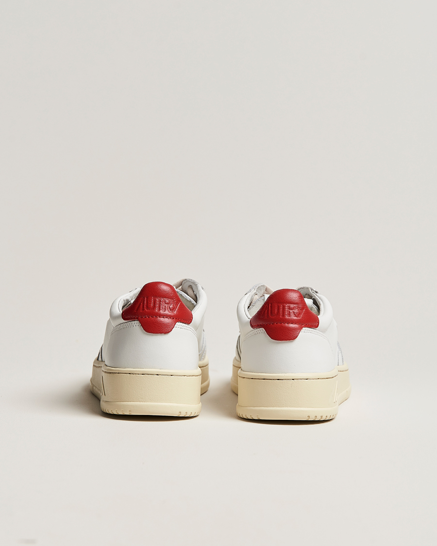 Homme | Autry Medalist Low Super Soft Leather Sneaker White/Red | Autry | Medalist Low Super Soft Leather Sneaker White/Red