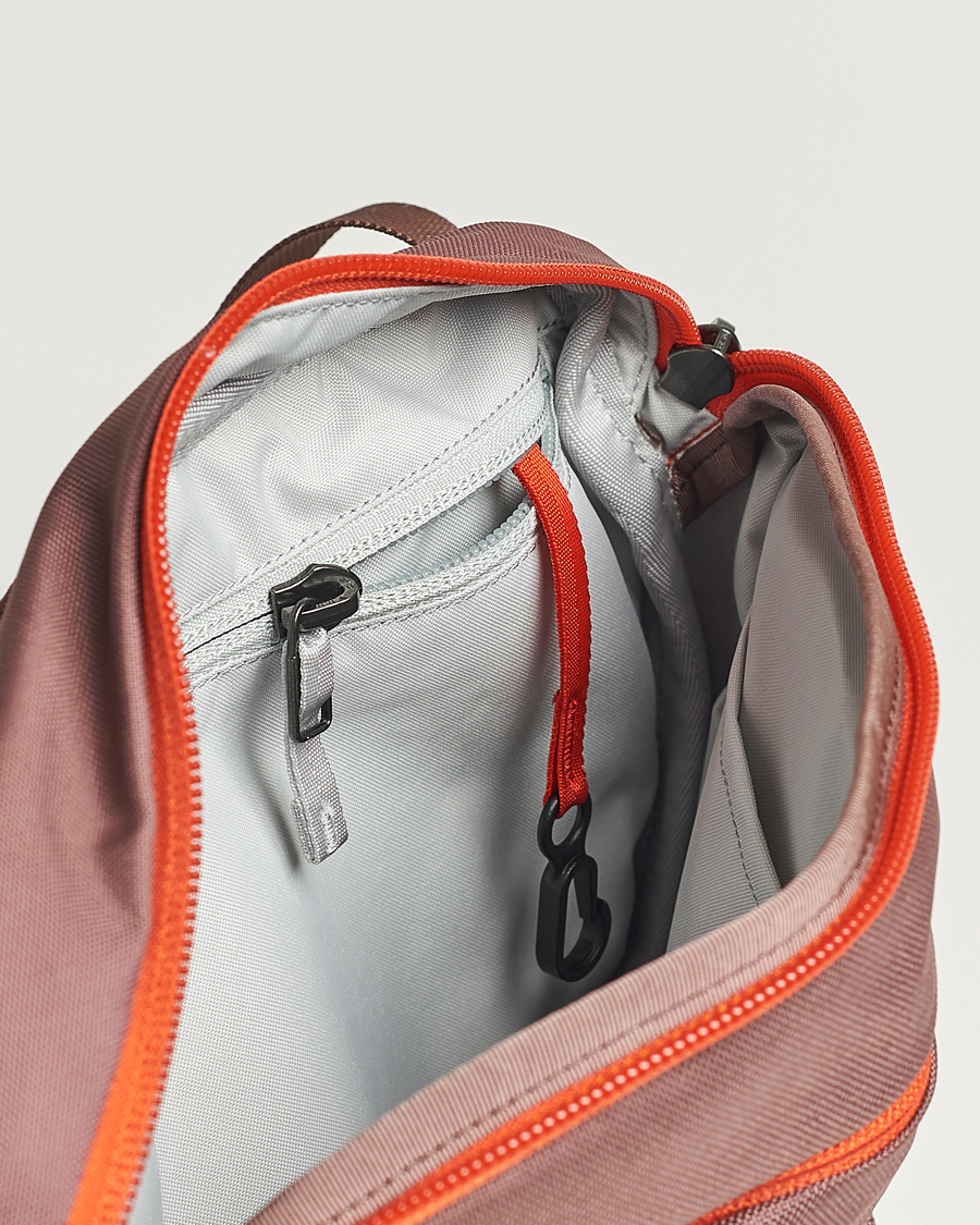 Homme | Arc'teryx Mantis 2 Waist Pack Velvet Sand/Phenom | Arc'teryx | Mantis 2 Waist Pack Velvet Sand/Phenom