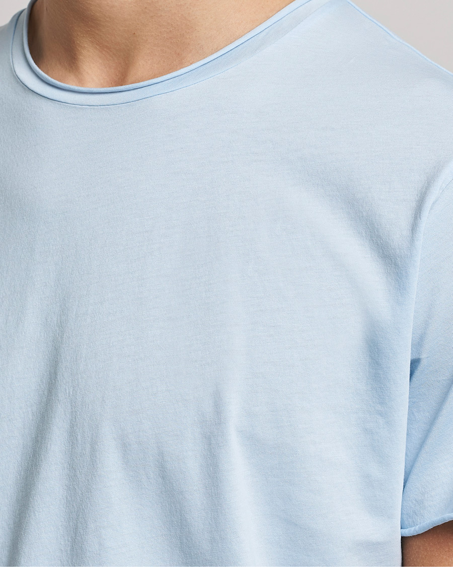 Homme | T-shirts | Filippa K | Roll Neck Tee Pastell