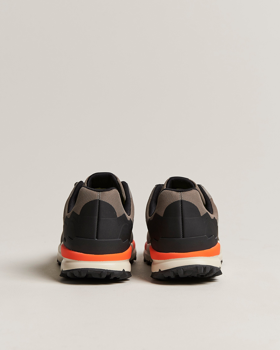 Homme | Veja Fitz Roy Hiking Sneaker Basalte Black | Veja | Fitz Roy Hiking Sneaker Basalte Black